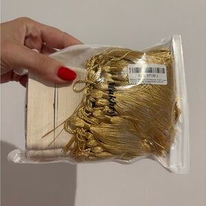 Amazon Gold Tassel and Kraft Paper 100pcs Pack (Wedding/Party Decor) NWT